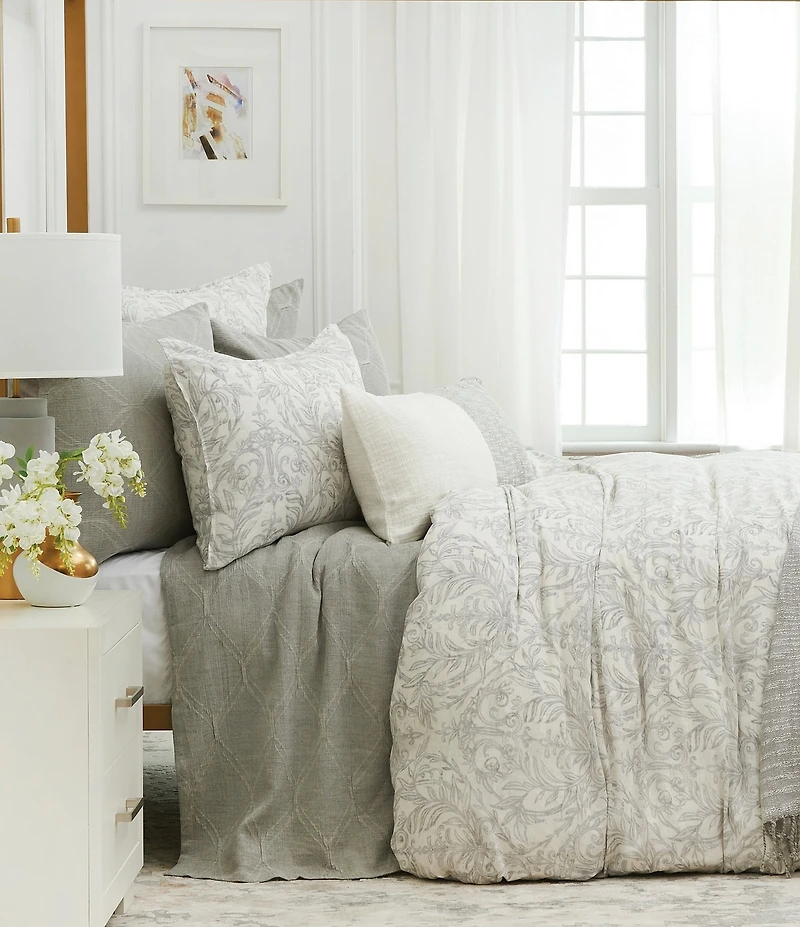 ELISABETH YORK Elaine Yarn-Dyed Matelasse Coverlet