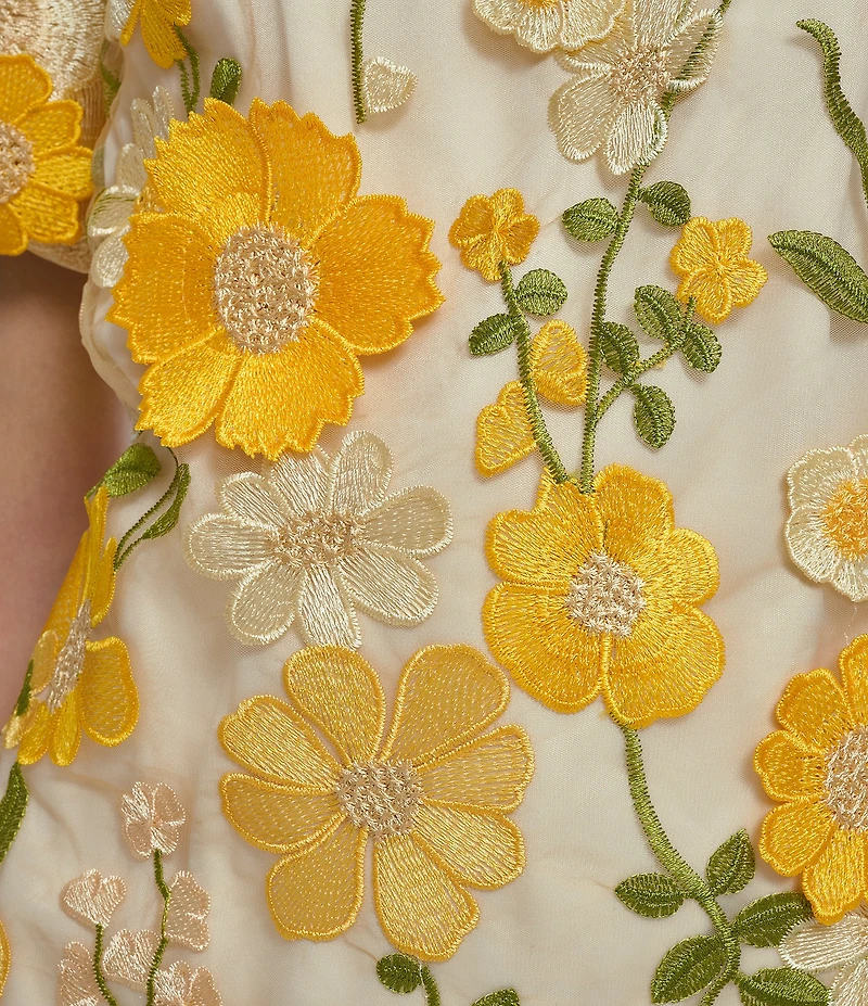 Eliza J Plus Size 3D Floral Mesh Crew Neck Puff Sleeve Sheath Dress