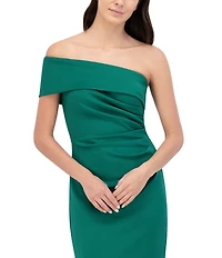 Eliza J Stretch Off-the-Shoulder Sleeveless Gown