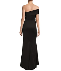 Eliza J Stretch Off-the-Shoulder Sleeveless Gown