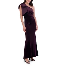Eliza Stretch Velvet One Shoulder Bow Neck Sleeveless Sheath Dress