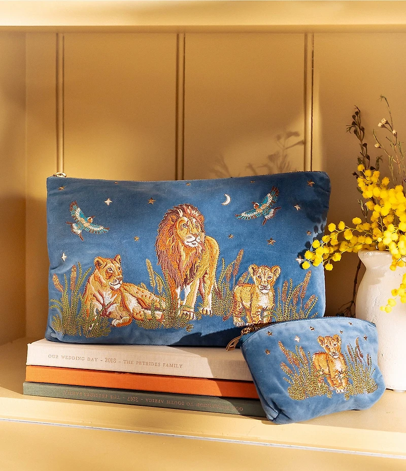 Elizabeth Scarlett Lion Velvet Everyday Pouch