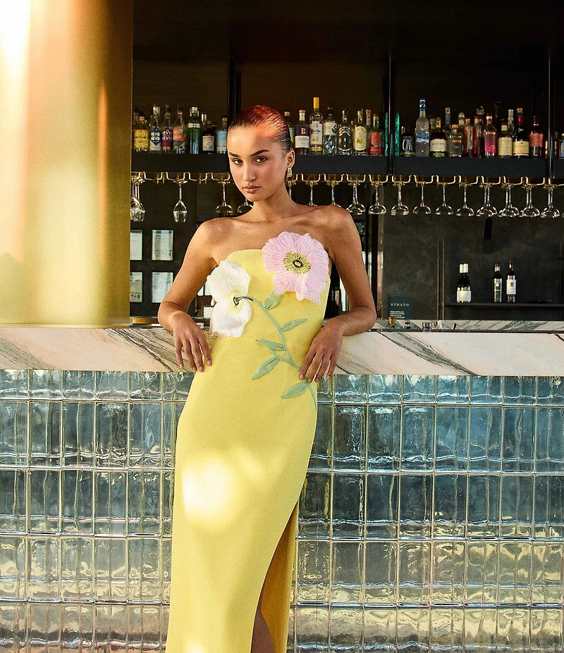 ELLIATT Hope Stretch Crepe 3D Floral Strapless Sleeveless Midi Dress