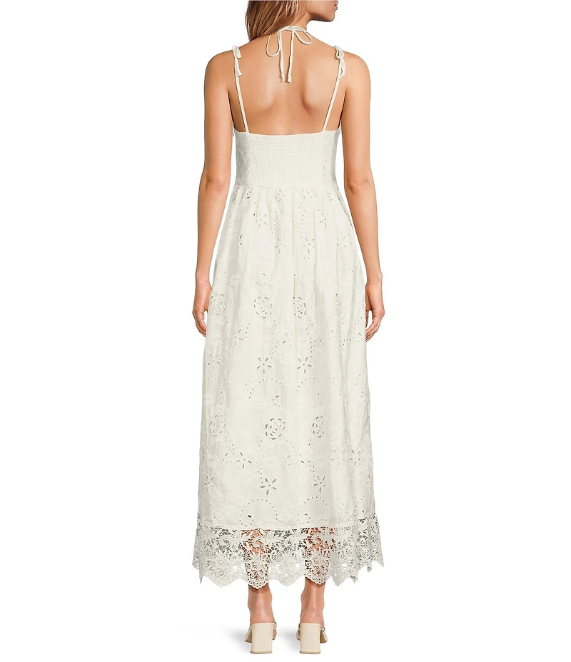 En Saison Analise Sweetheart Neck Sleeveless Lace Border Embroidered A-Line Maxi Dress