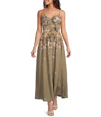 En Saison Yvette Floral Print Sweetheart Neck Sleeveless Maxi Dress