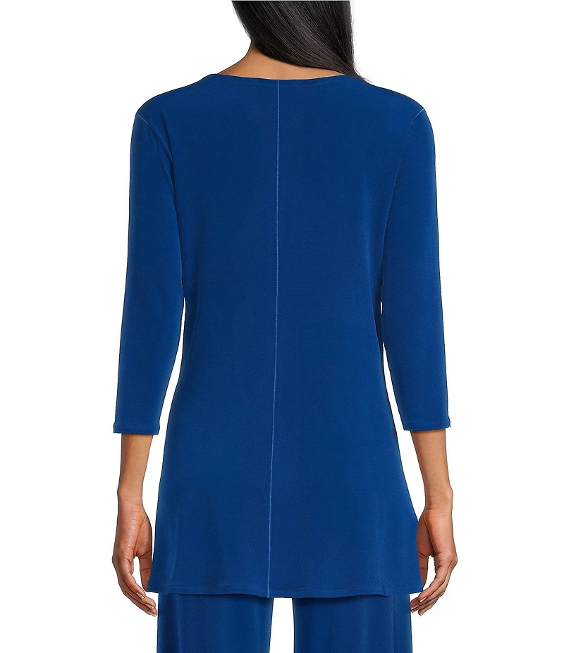 Eva Varro Five Beams Crew Keyhole Neck 3/4 Sleeve Knit Tunic