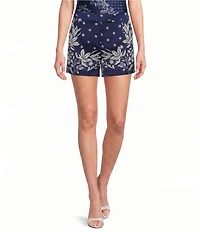 Evolutionary Bandana Print Elastic Waist Shorts
