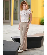 Evolutionary Lace Printed Short Sleeve Top