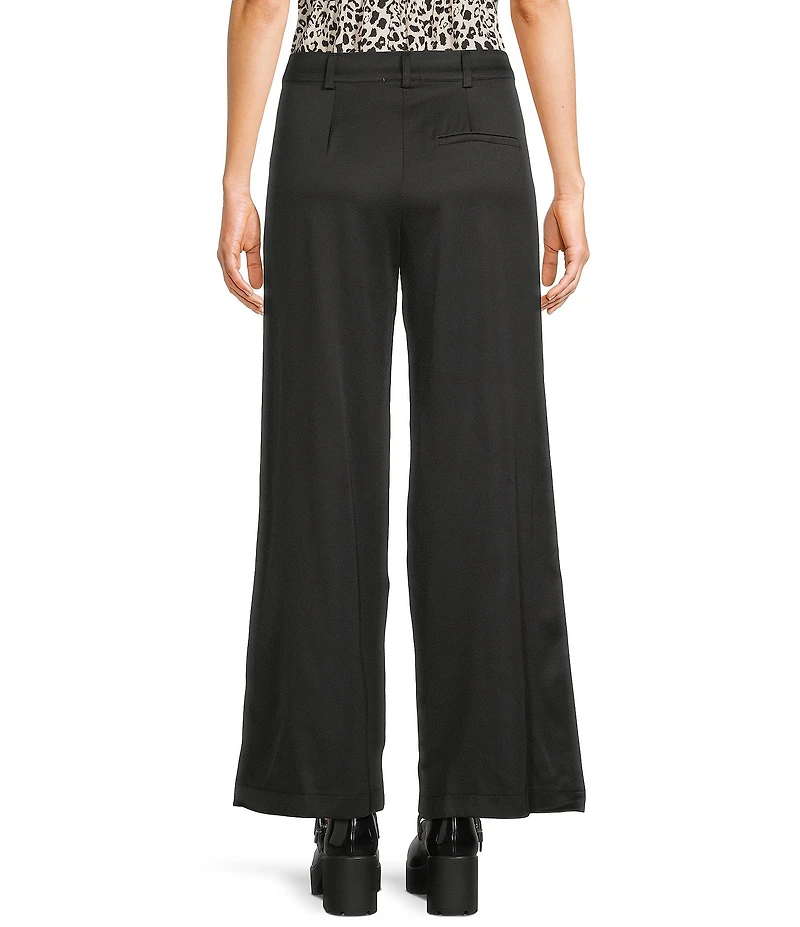 Evolutionary Solid Twill Mid Rise Full Length Trousers