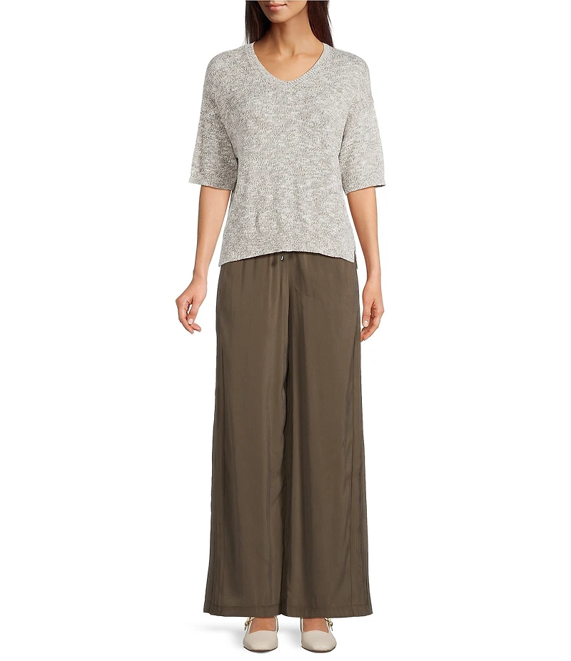 Feather Gray Light Weight Knit V-Neck Short Sleeve Sweater