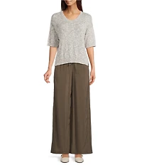 Feather Gray Light Weight Knit V-Neck Short Sleeve Sweater