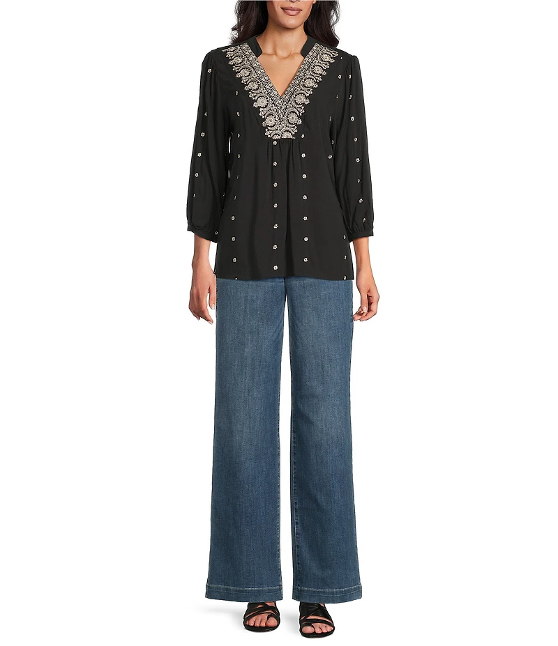 Figueroa & Flower Embroidered Mandarin Collar 3/4 Sleeve Blouse