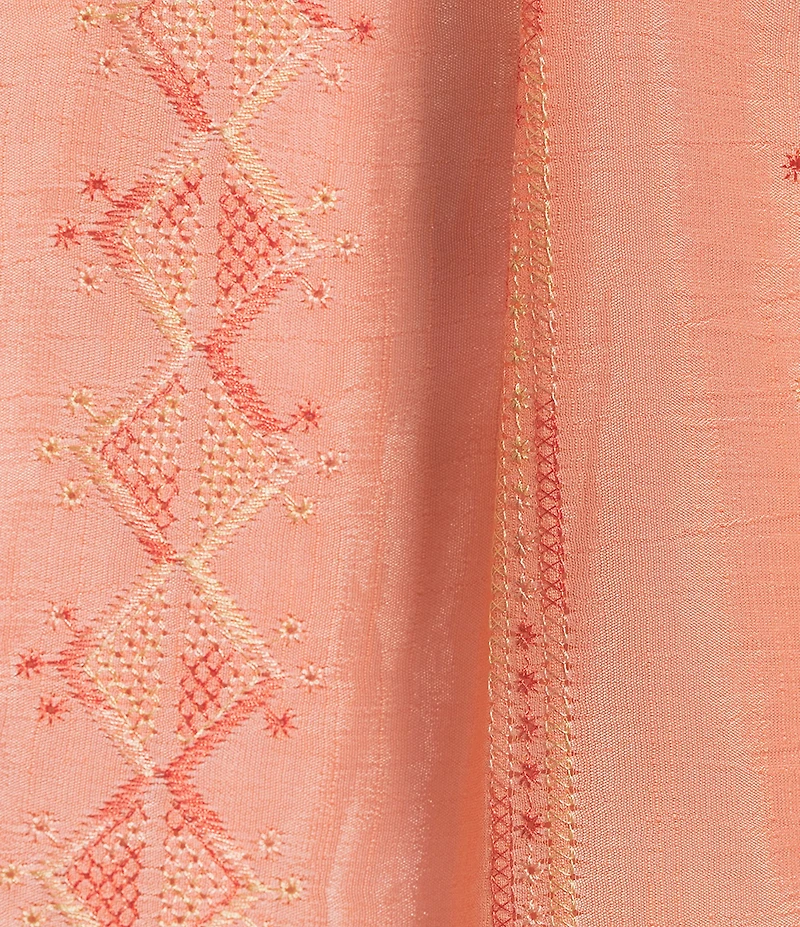 Figueroa & Flower Embroidered Scoop Neck 3/4 Sleeve Button-Front Blouse