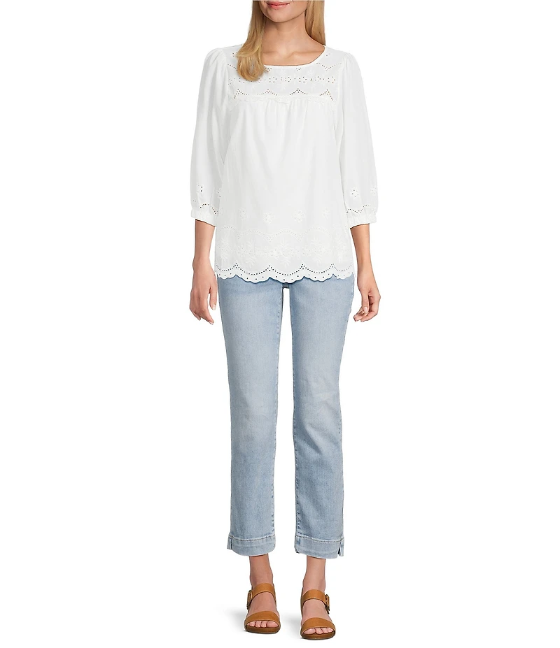 Figueroa & Flower Petite Size Fern Embroidered Crew Neck 3/4 Sleeve Scalloped Hem Blouse