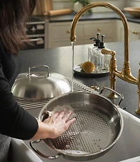 Fissler Original-Profi Collection Serving Pan with High Dome Lid, 9.5-in