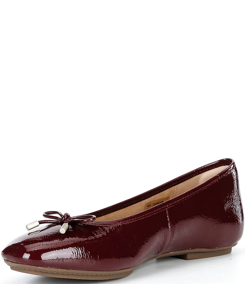 FitFlop Delicato Crinkle Patent Leather Bow Ballet Flats
