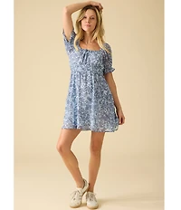 Flag and Anthem Aubrey Short Sleeve Floral Printed Woven Chiffon Mini Dress