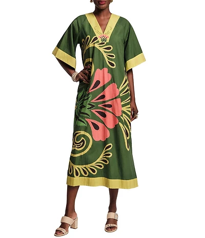 FRANCES VALENTINE Delightful Floral Placement Print V-Neck Short Flare Sleeve Caftan