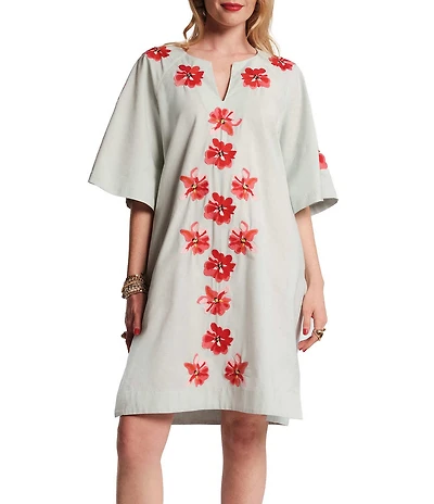 FRANCES VALENTINE Embroidered Floral Applique Detail Split V-Neck Short Bell Sleeves Charming Caftan Dress