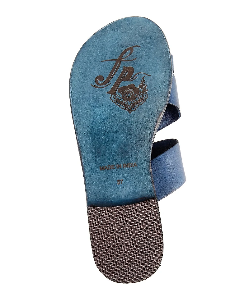 Free People Abilene Leather Toe Loop Sandals