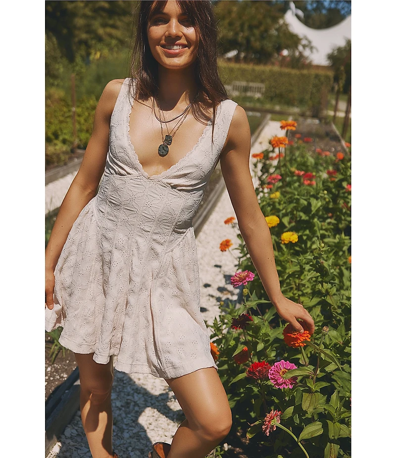 Free People Cant Help It V-Neck Sleeveless A-Line Eyelet Lace Mini Dress