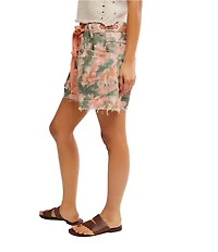 Free People Moxie Printed Barrel Denim Shorts