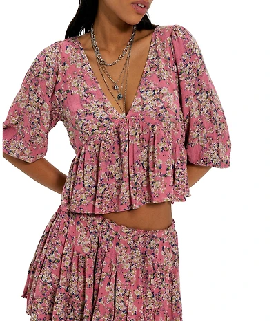 Free People Calla Lily Floral Printed V-Neck 3/4 Sleeve Top and Coordinating A-Line Mini Skirt Set