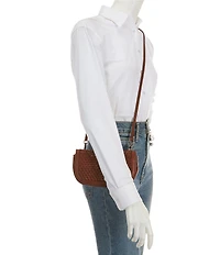 Frye Jennie Woven Wallet Crossbody Vag