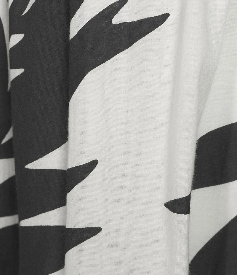 GB Leaf Print V-Neck Tie-Back Tiered Maxi Dress