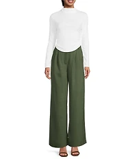 Gianni Bini Daily Long Sleeve Mock Neck Crop Top