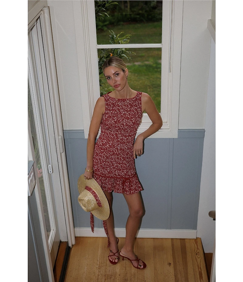 Gianni Bini x Cyd Morris The Jen Boat Neck Sleeveless Crinkle Mini Dress