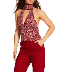 Gianni Bini x Cyd Morris The Van V Neck Sleeveless Crinkle Halter Top