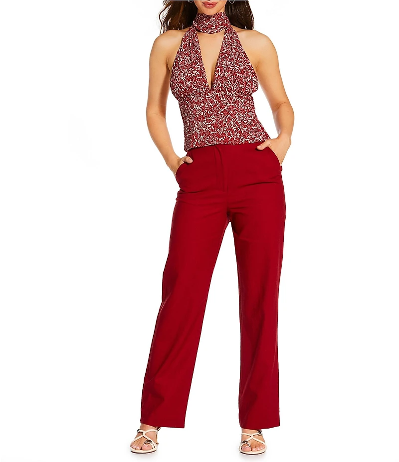 Gianni Bini x Cyd Morris The Van V Neck Sleeveless Crinkle Halter Top