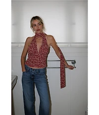 Gianni Bini x Cyd Morris The Van V Neck Sleeveless Crinkle Halter Top