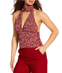 Gianni Bini x Cyd Morris The Van V Neck Sleeveless Crinkle Halter Top