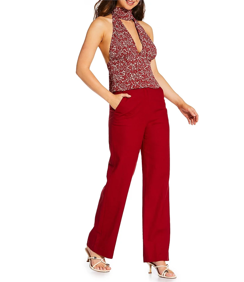 Gianni Bini x Cyd Morris The Van V Neck Sleeveless Crinkle Halter Top
