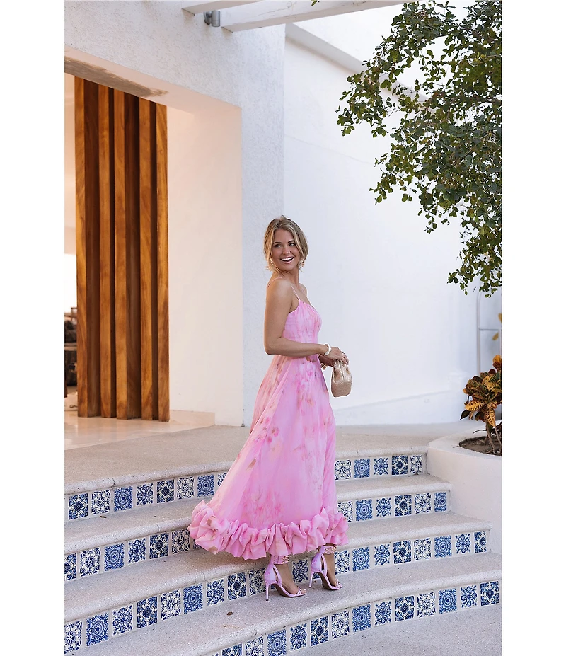 Gianni Bini x Shea Leigh Mills Shea Leigh Sway Blur Print Scoop Neck Crepe A-Line Maxi Dress