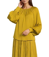 Gibson & Latimer Coordinating Woven Moonshadow Ruched Crew Neck Long Sleeve Cuffed Blouse