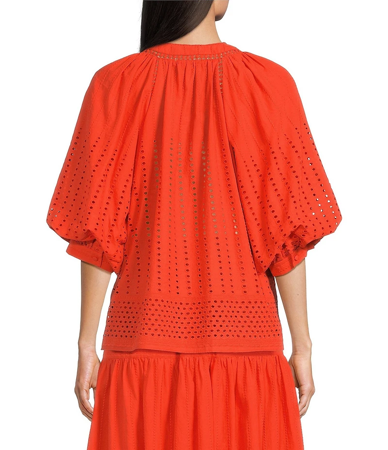 Gibson & Latimer Eyelet Woven Tie Split V-Neck 3/4 Bubble Sleeve Coordinating Blouse