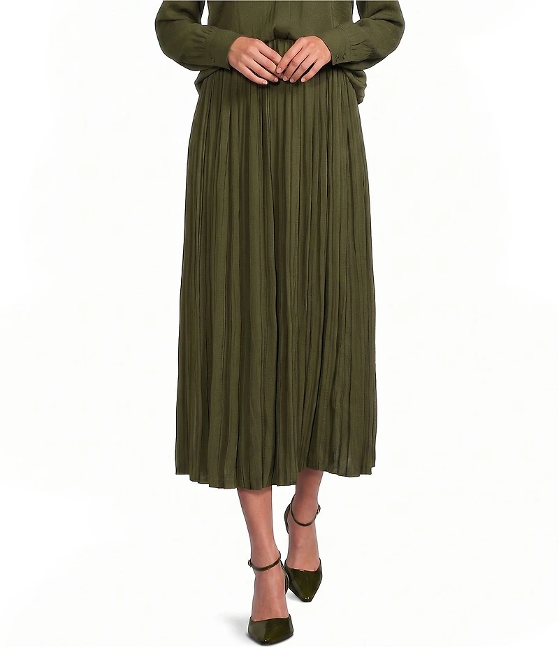 Gibson & Latimer Pleated A-Line Midi Skirt