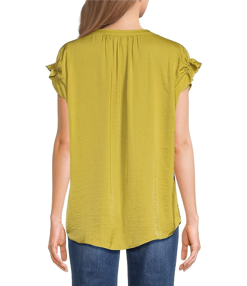 Gibson & Latimer Split V-Neck Cap Sleeve Woven Blouse