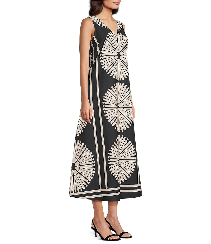 Gibson & Latimer Woven Fan Print V-Neck Sleeveless A-Line Flounce Maxi Dress