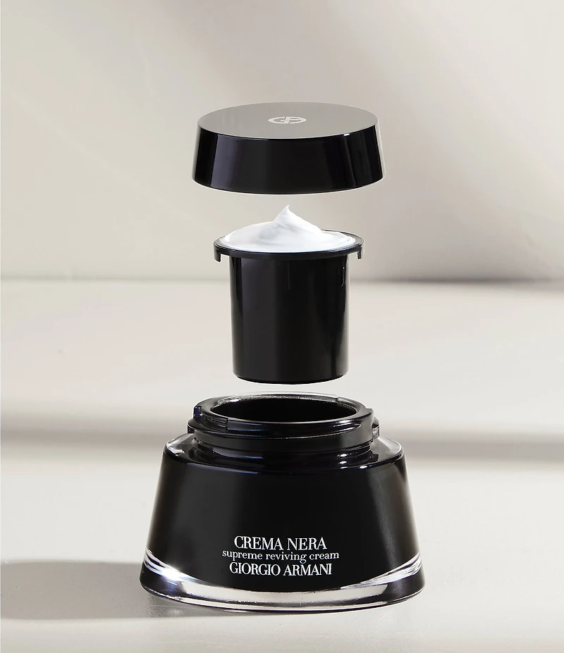Giorgio Arman Crema Nera Supreme Reviving Anti-Aging Refillable Face Cream