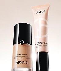 Giorgio Armani Luminous Silk Natural Glow Blurring Foundation with 24 Hour Wear