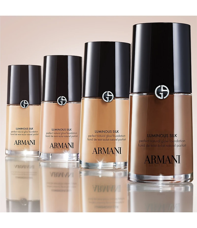 Giorgio Armani Luminous Silk Natural Glow Blurring Foundation with 24 Hour Wear