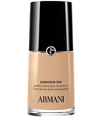 Giorgio Armani Luminous Silk Natural Glow Blurring Foundation with 24 Hour Wear