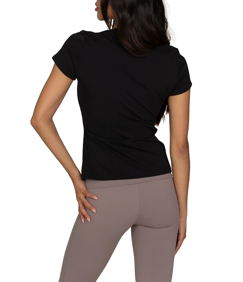 GOLD HINGE Essential Short Sleeve Crew Neck Top