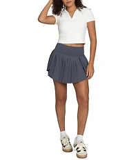 GOLD HINGE Preppy V-Neck Short Sleeve Polo Top