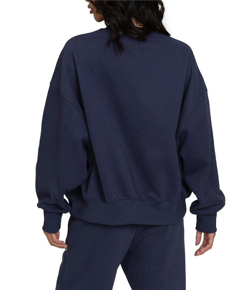 GOLD HINGE Wide Arm Crew Neck Long Sleeve Logo Sweatshirt