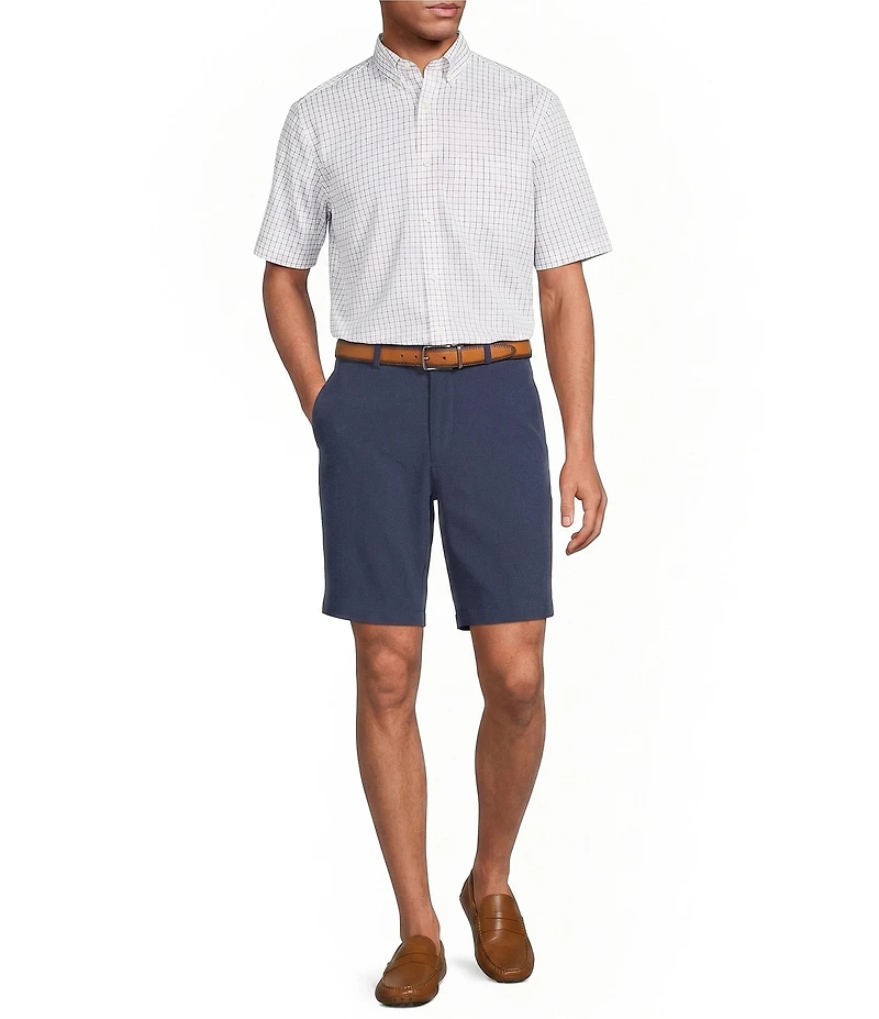 Gold Label Roundtree & Yorke Non-Iron Short Sleeve Grid Pattern Poplin Sport Shirt
